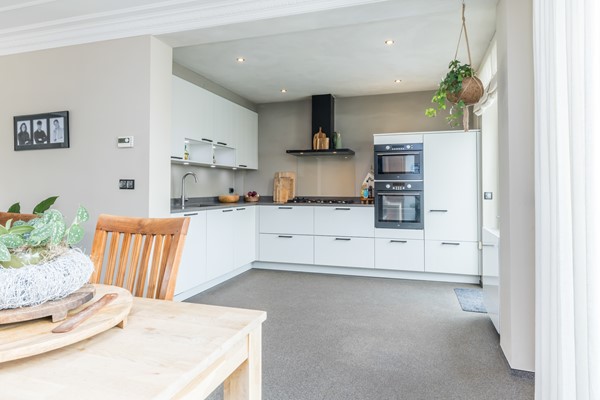 Foto - Te koop: Instapklaar gemoderniseerd vrijstaand woonhuis met 188 m2 wonen in Bocholtz